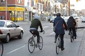 התנסות ברכיבה על אופניים בכביש, עשויה לסייע במעבר טסט וקבלת רישון נהיגה.